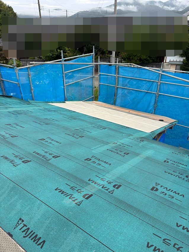 【新築】《9月中旬》兵庫県豊岡市｜瓦葺き、大工工事始まりました！